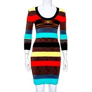 Diane Von Furstenburg Dress Stretch Striped print 3/4 sleeve mini scoop neck M